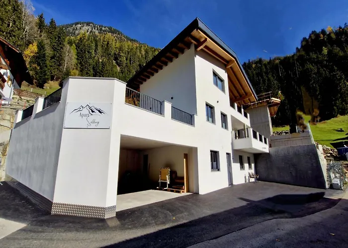 In Pitztal Near Glacier شقة